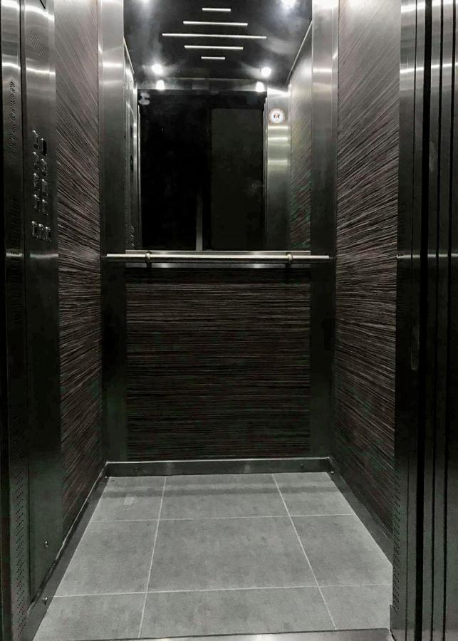 F7 Room 1, Private Double Room With Private Bathroom In Shared Flat ムサイダ エクステリア 写真