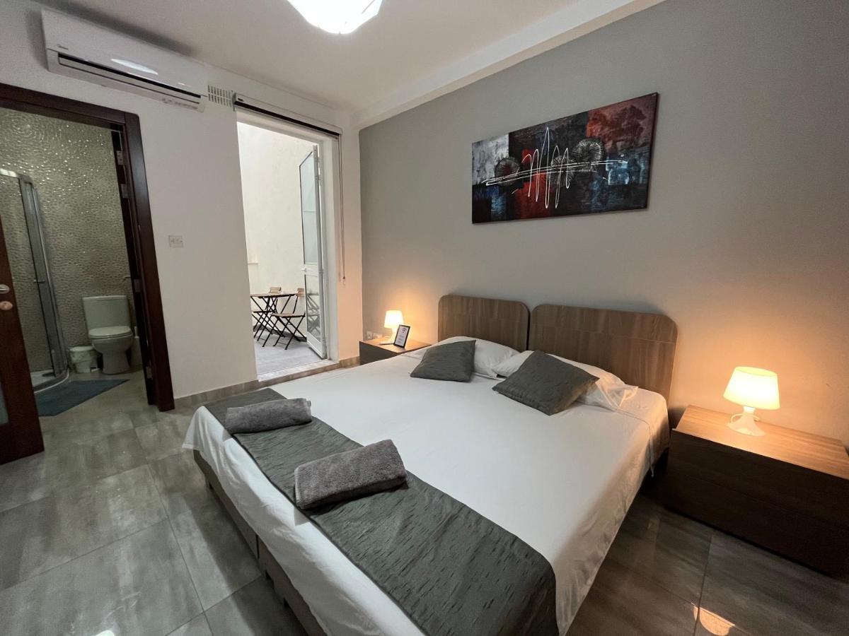 F7 Room 1, Private Double Room With Private Bathroom In Shared Flat ムサイダ エクステリア 写真