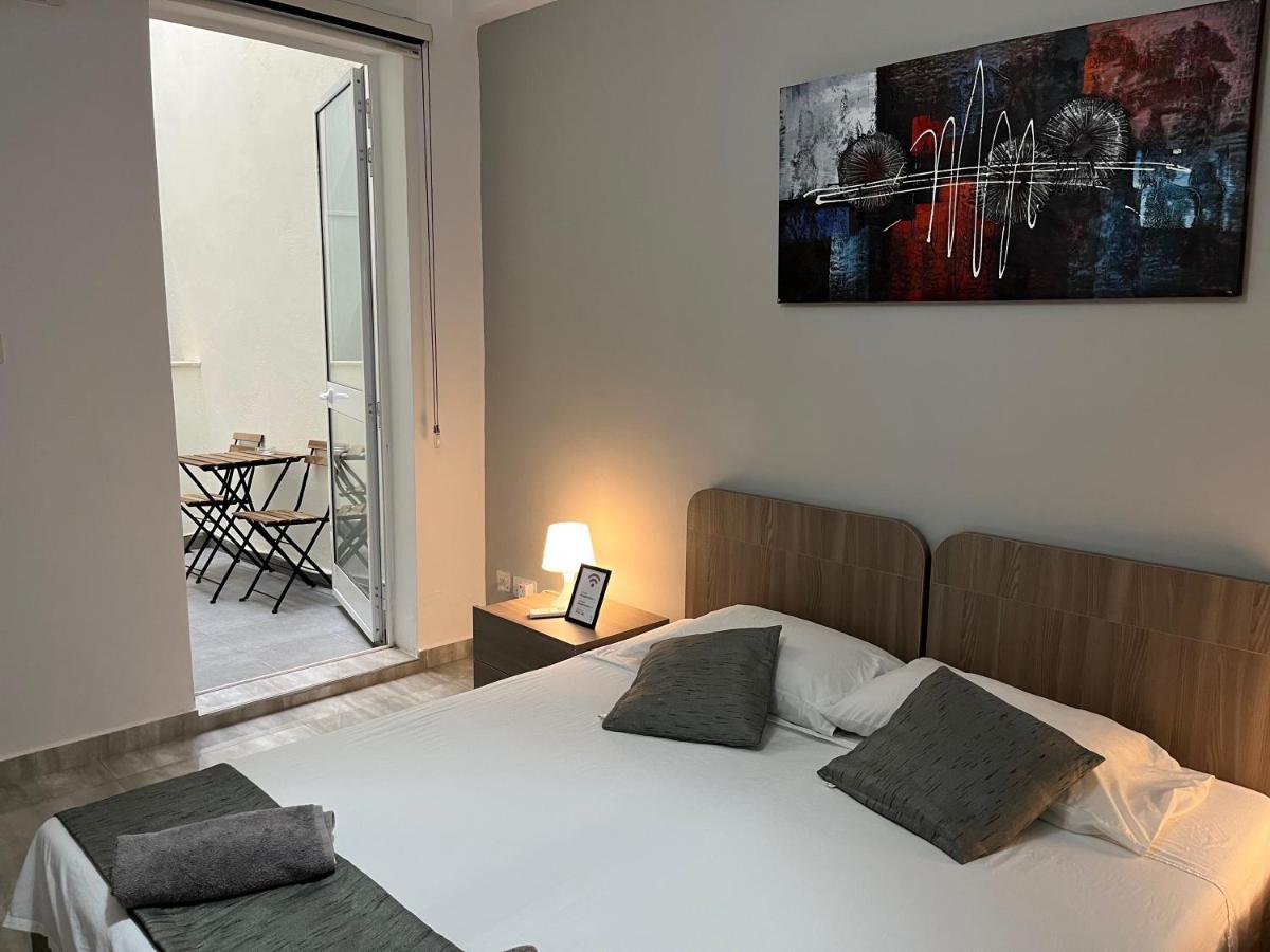 F7 Room 1, Private Double Room With Private Bathroom In Shared Flat ムサイダ エクステリア 写真